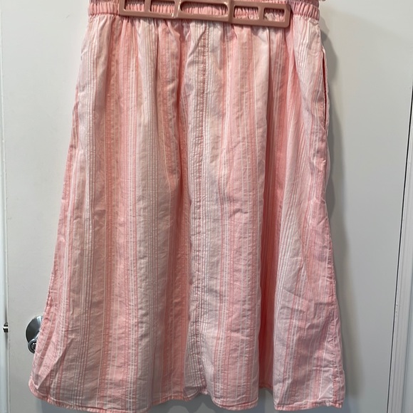 NWT joe fresh tangerine and white skirt with elastic waist and pockets. Size M - Picture 3 of 11